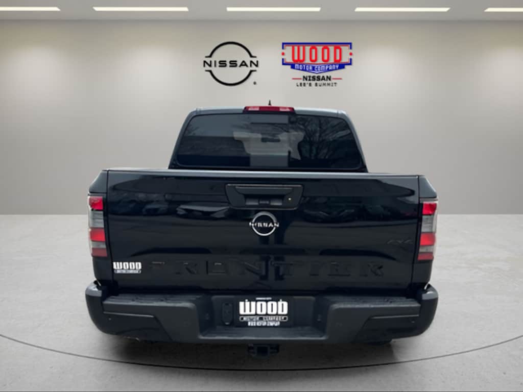 New 2026 Nissan Frontier SV Truck Crew Cab