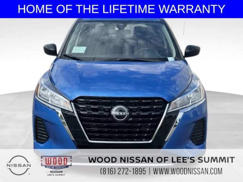 New 2025 Nissan Kicks Play S SUV