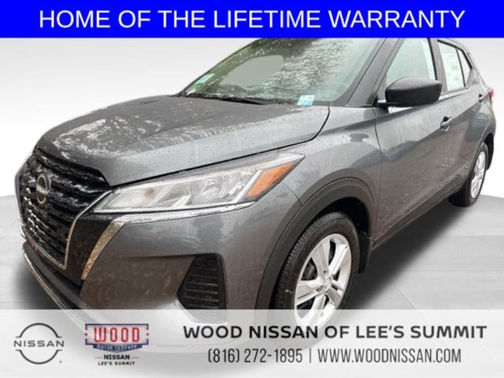 New 2025 Nissan Kicks Play S SUV