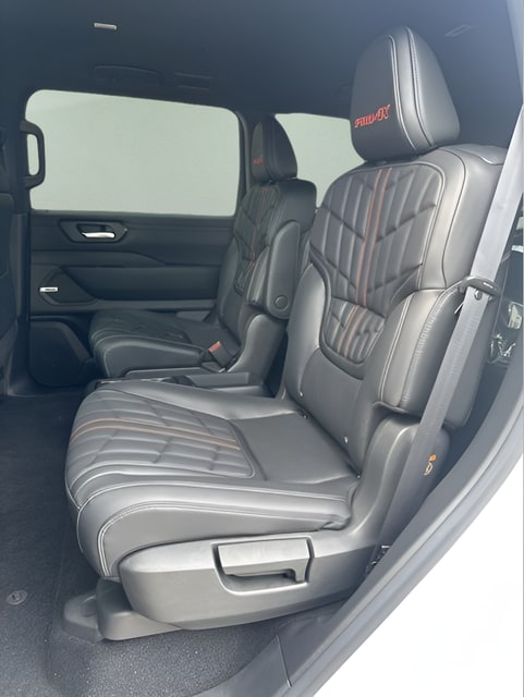2026 Nissan Armada PRO-4X - Photo 19