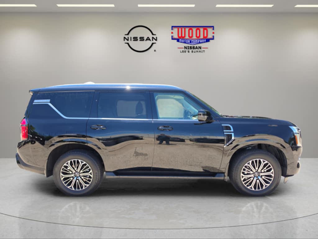 Used 2025 Nissan Armada Platinum SUV