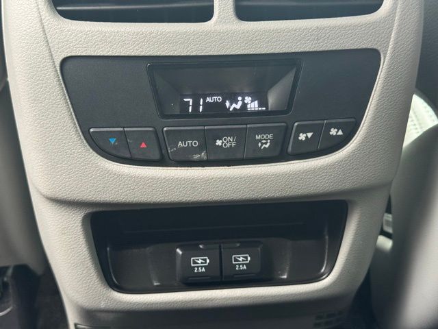 2017 Acura MDX SH-AWD Technology photo 4