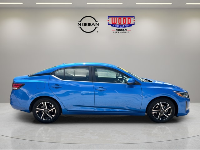 Used 2025 Nissan Sentra SV with VIN 3N1AB8CV8SY210135 for sale in Kansas City