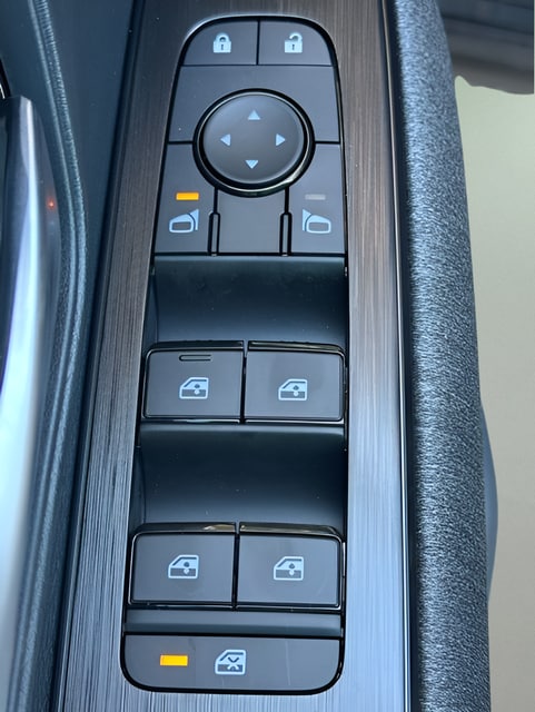 2026 Nissan KICKS SV AWD - Photo 16