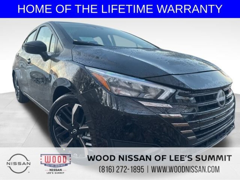 New 2025 Nissan Versa 1.6 SR Sedan