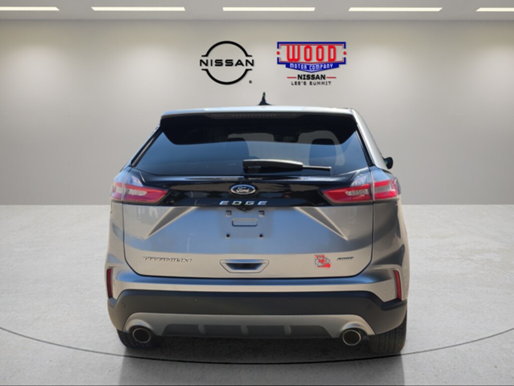 Used 2022 Ford Edge Titanium SUV