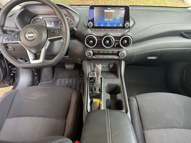 2024 Nissan Sentra SV photo 3