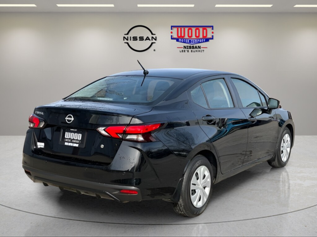 Used 2025 Nissan Versa 1.6 S Sedan