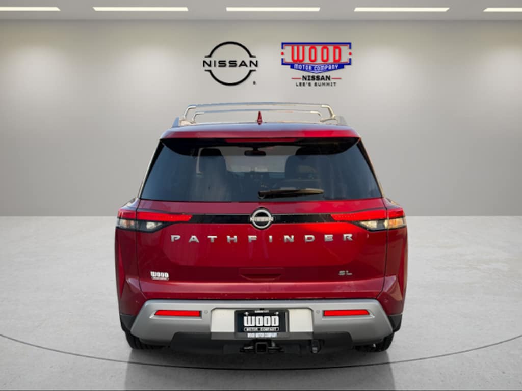 Used 2022 Nissan Pathfinder SL SUV