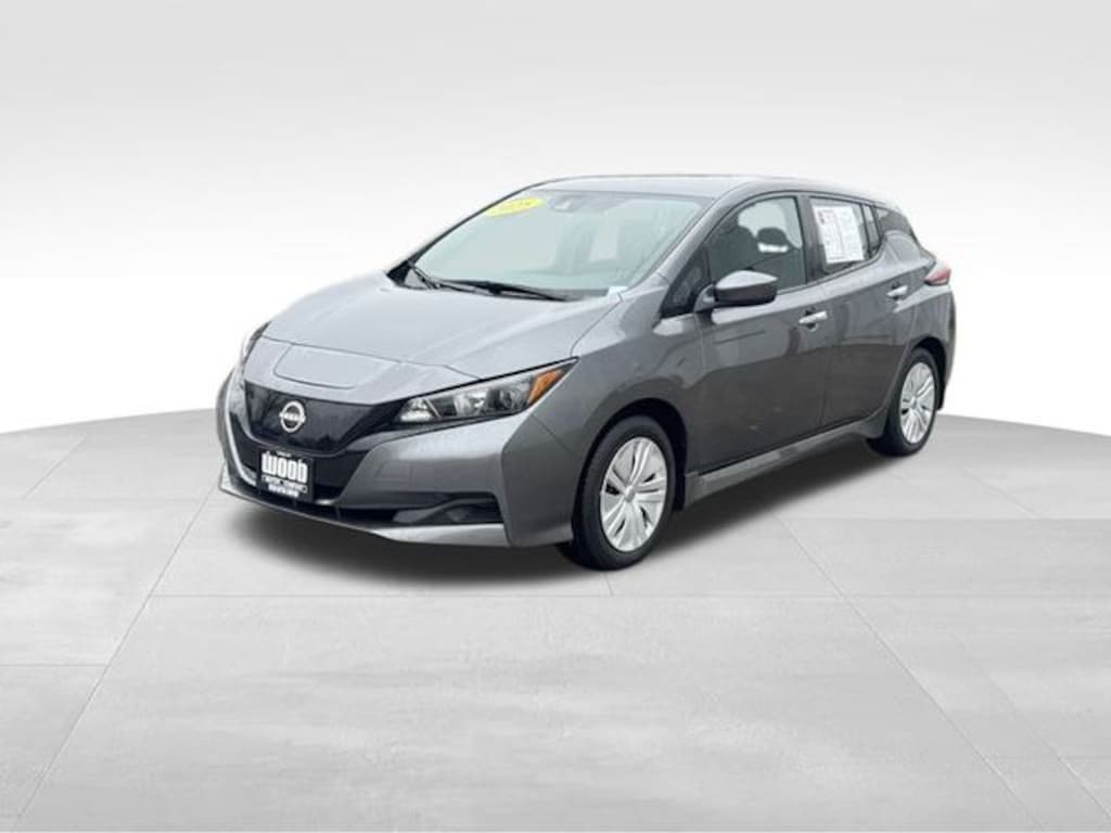 Used 2025 Nissan Leaf S Hatchback