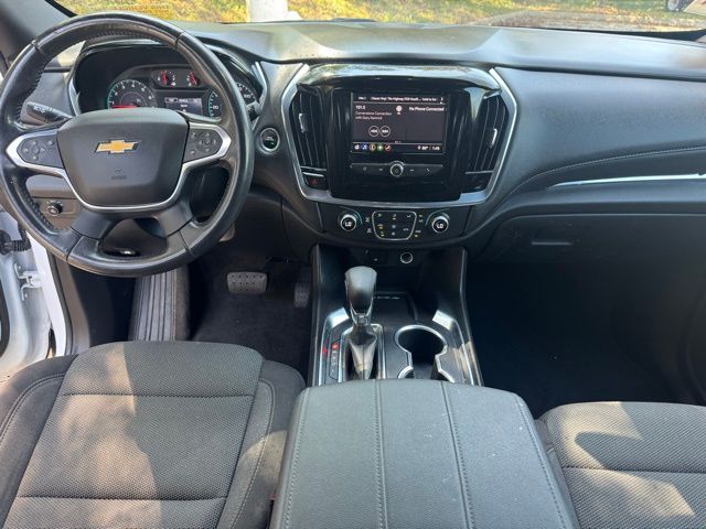 2022 Chevrolet Traverse photo 3