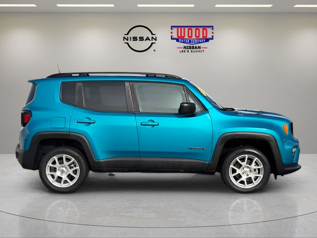 Used 2022 Jeep Renegade Latitude with VIN ZACNJDB19NPN44415 for sale in Kansas City