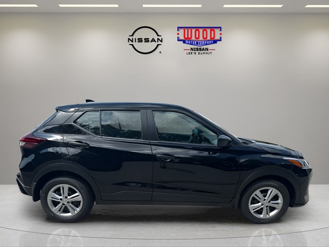Certified 2025 Nissan KICKS PLAY Base with VIN 3N1CP5BV0SL491645 for sale in Kansas City