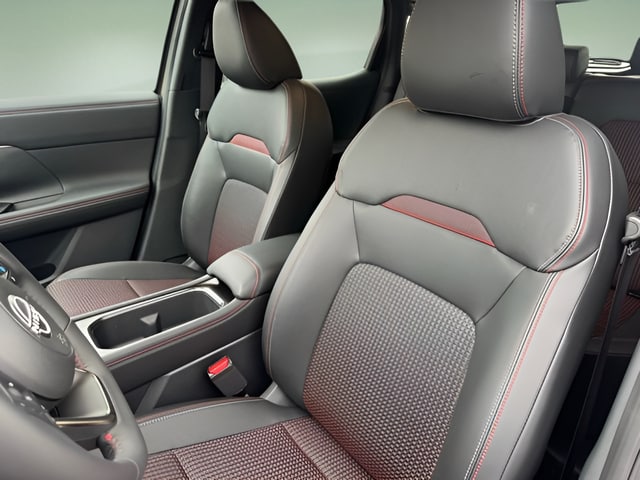 2026 Nissan KICKS SR AWD - Photo 15
