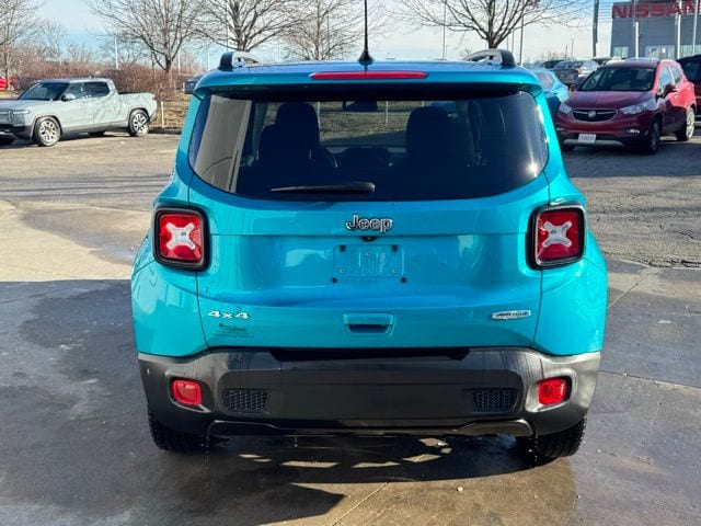 Used 2022 Jeep Renegade Latitude with VIN ZACNJDB19NPN44415 for sale in Kansas City