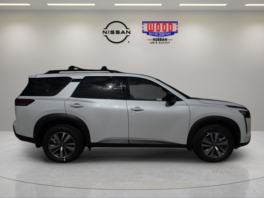 New 2026 Nissan Pathfinder SL SUV