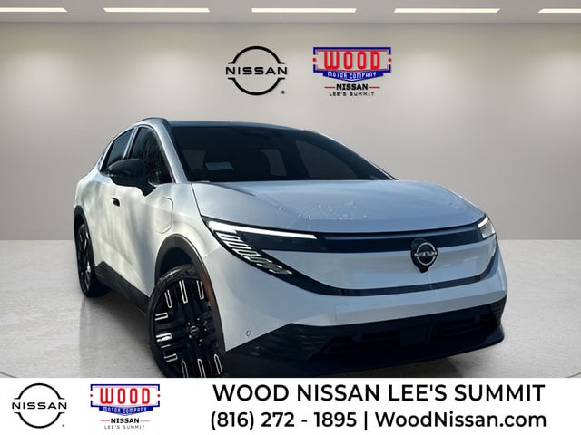 2026 Nissan Leaf Platinum+'s photo