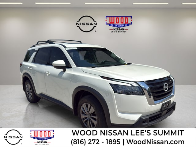 2023 Nissan Pathfinder SV 4WD's photo