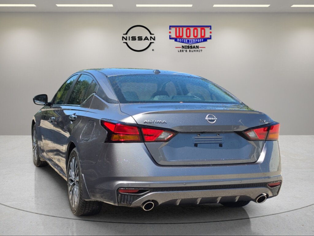Used 2024 Nissan Altima 2.5 SV Sedan