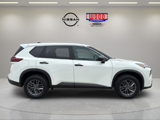 Used 2024 Nissan Rogue S with VIN 5N1BT3AB1RC758521 for sale in Kansas City