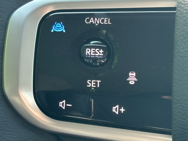 2026 Nissan Armada SV - Photo 35