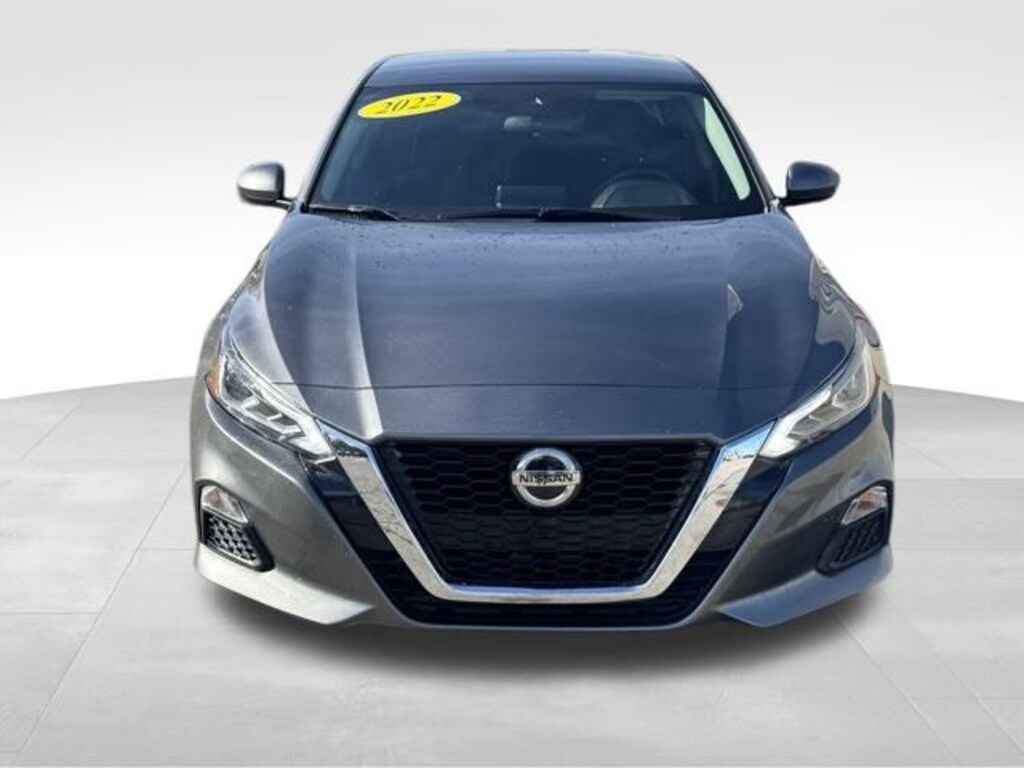 Used 2022 Nissan Altima 2.5 SV Sedan