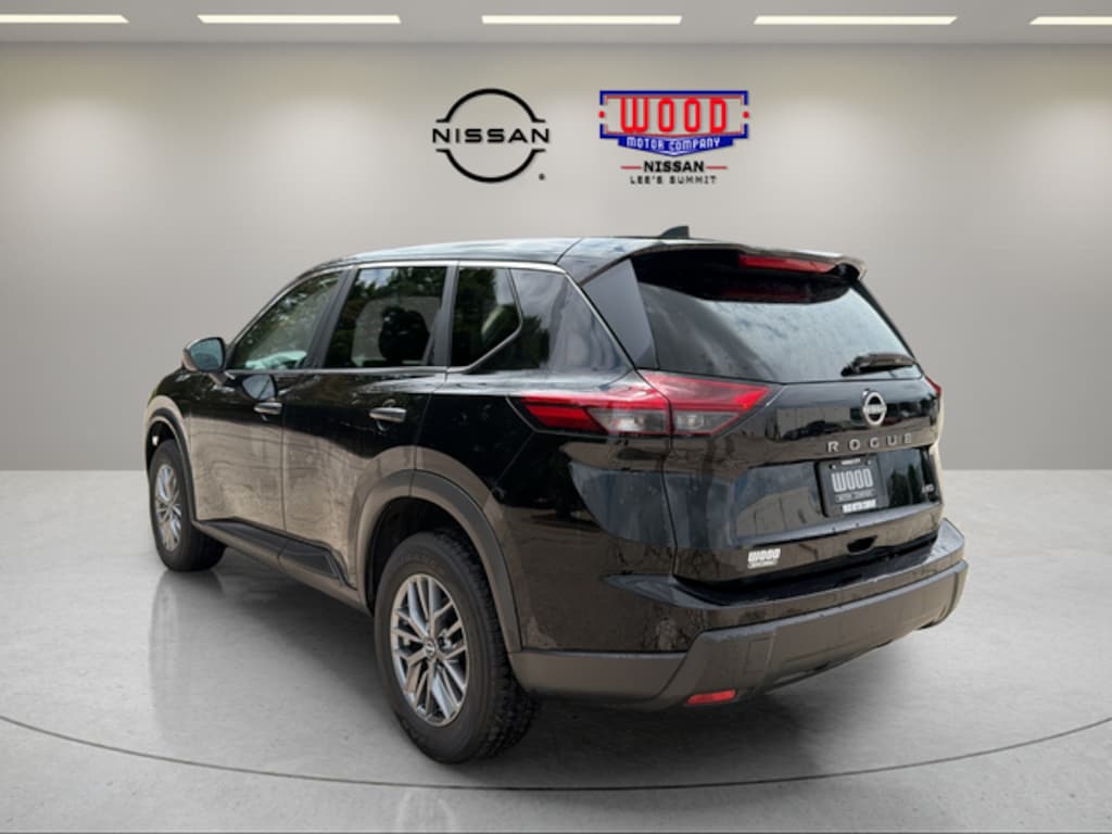 Used 2024 Nissan Rogue S SUV