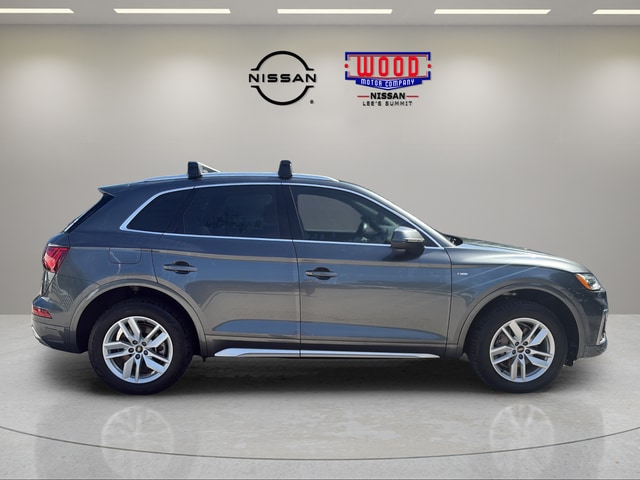 Used 2022 Audi Q5 Premium with VIN WA1GAAFY2N2083824 for sale in Kansas City