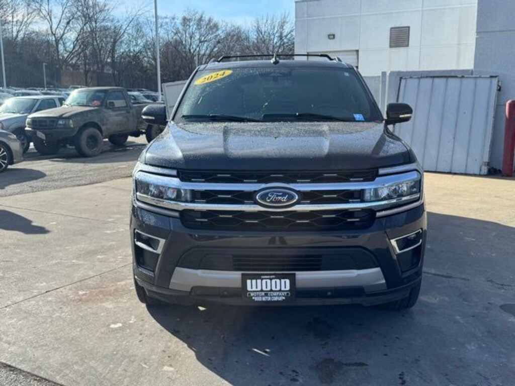 Used 2024 Ford Expedition Max Limited SUV