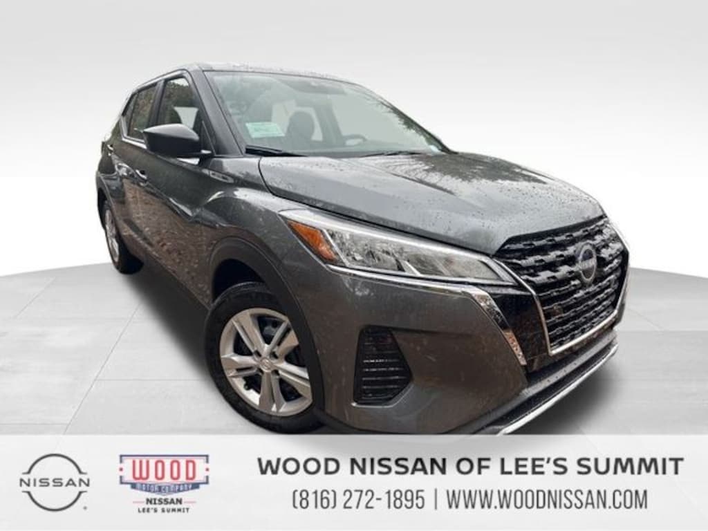 New 2025 Nissan Kicks Play S SUV