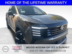 2026 Nissan Kicks SR SUV