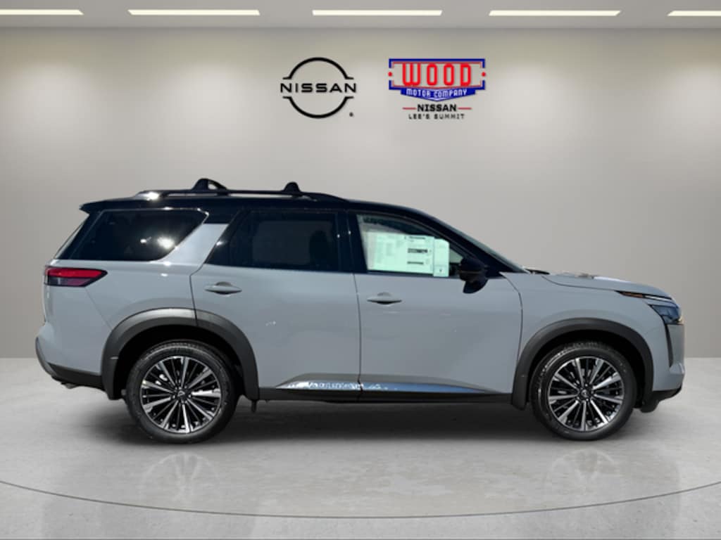 New 2026 Nissan Pathfinder Platinum SUV