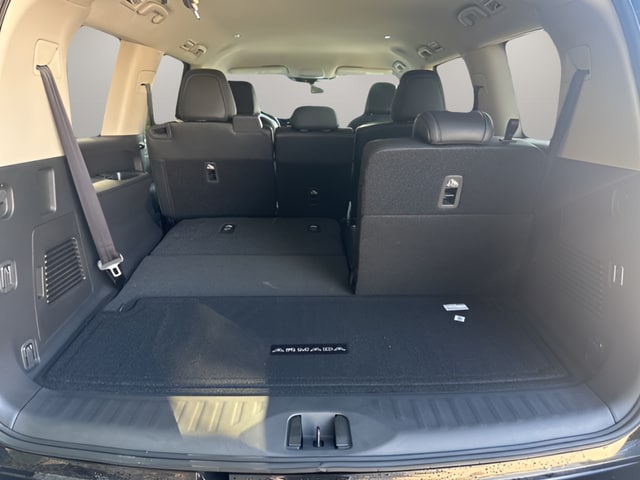 2026 Nissan Armada SV - Photo 28
