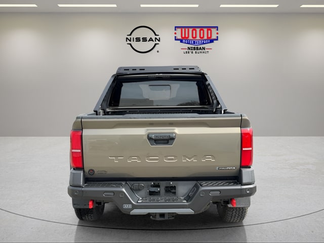 Used 2025 Toyota Tacoma Trailhunter with VIN 3TYLC5LN8ST047161 for sale in Kansas City