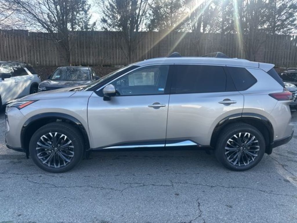 New 2026 Nissan Rogue Platinum SUV
