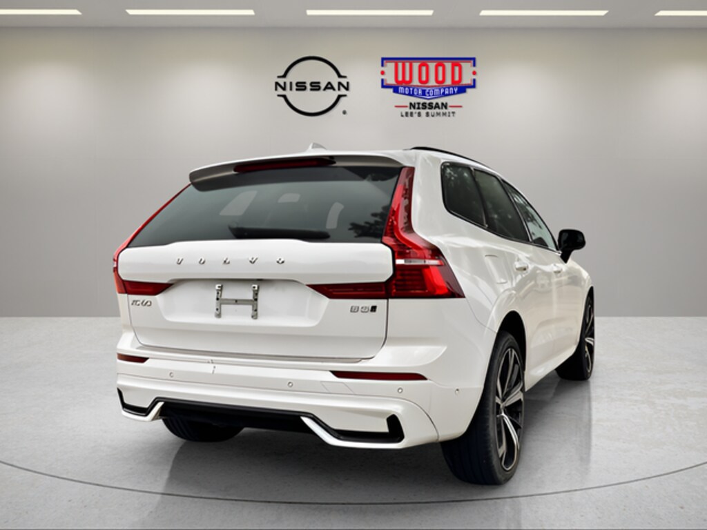 Used 2025 Volvo XC60 B5 Ultra SUV