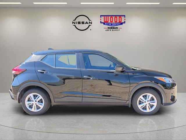 Certified 2025 Nissan KICKS PLAY Base with VIN 3N1CP5BVXSL492284 for sale in Kansas City