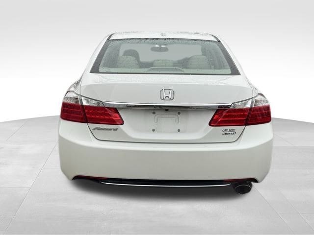 2015 Honda Accord EX-L photo 2