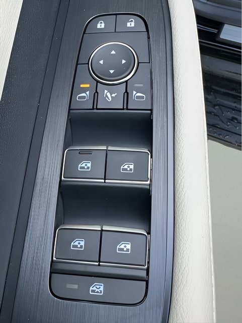 2026 Nissan Armada Platinum - Photo 15