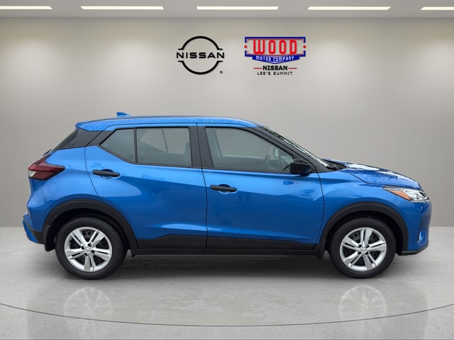 Certified 2025 Nissan KICKS PLAY Base with VIN 3N1CP5BV1SL480752 for sale in Kansas City