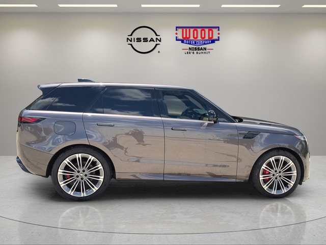Used 2024 Land Rover Range Rover Sport SE Dynamic with VIN SAL1L9FUXRA418253 for sale in Kansas City