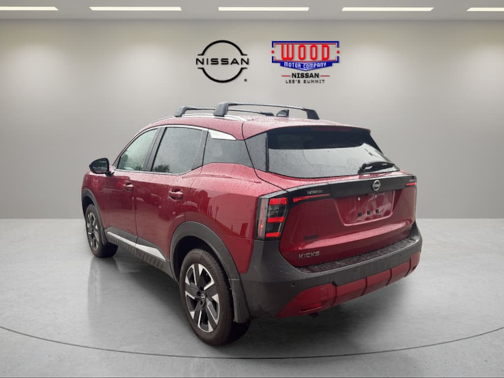 Used 2026 Nissan Kicks SV SUV
