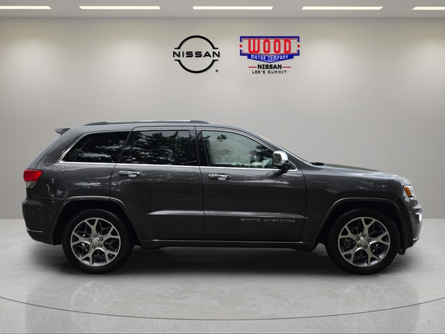 Used 2021 Jeep Grand Cherokee Overland with VIN 1C4RJFCG8MC542340 for sale in Kansas City