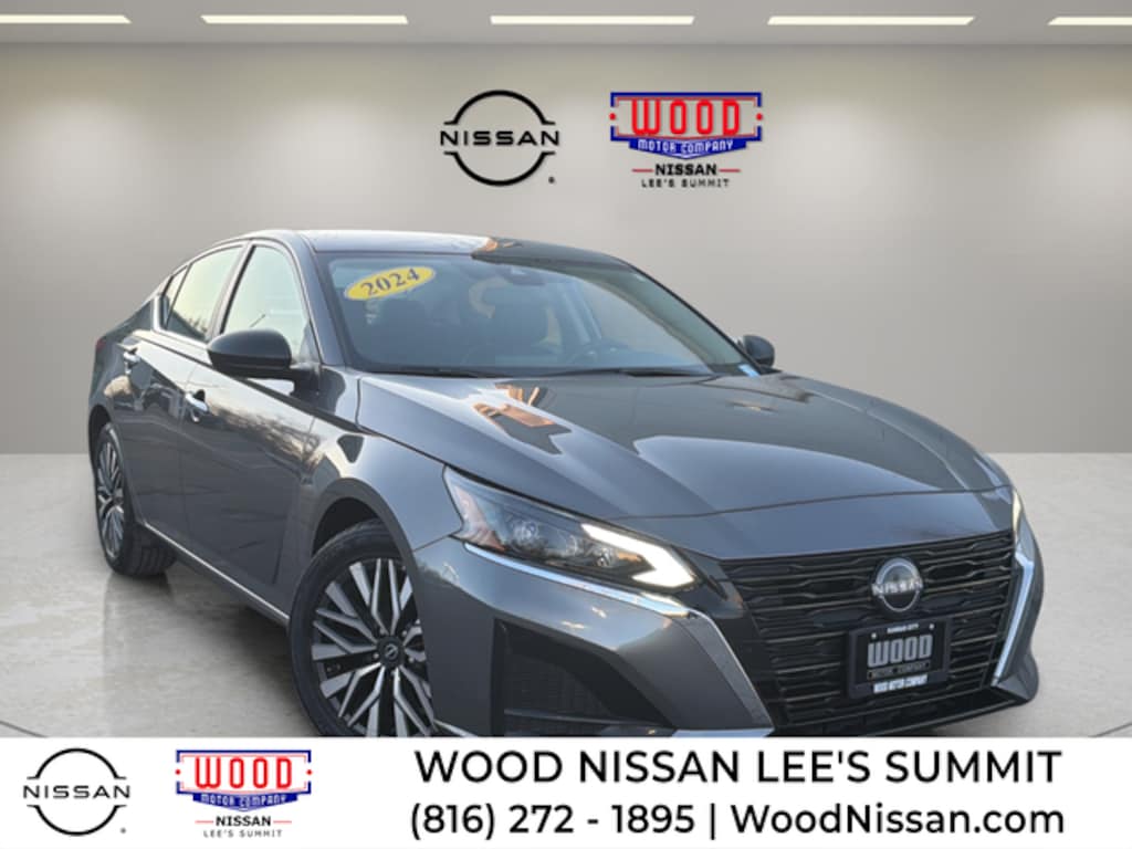 Used 2024 Nissan Altima 2.5 SV Sedan