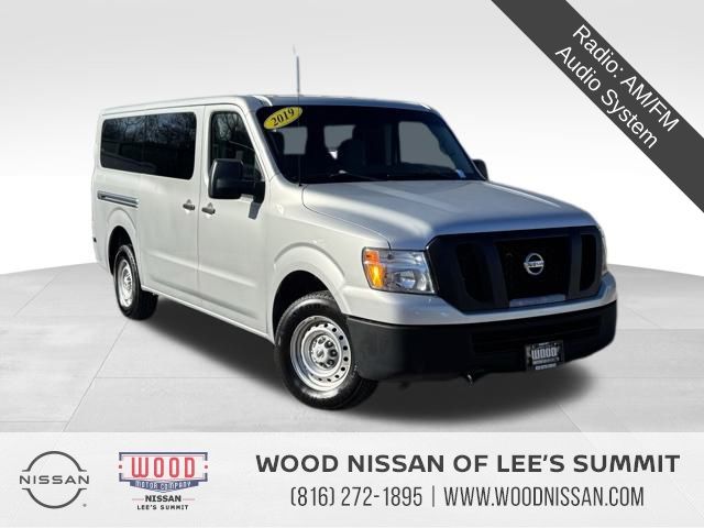 2019 Nissan NV Passenger S's photo