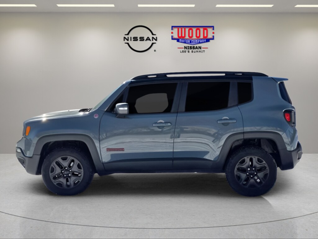Used 2018 Jeep Renegade Trailhawk SUV