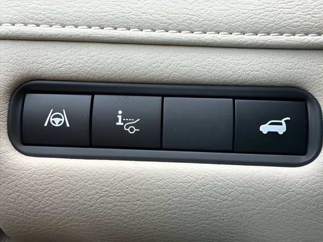 2026 Nissan Armada Platinum - Photo 37