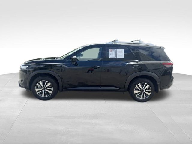 2024 Nissan Pathfinder SL photo 4