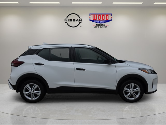 Certified 2025 Nissan KICKS PLAY Base with VIN 3N1CP5BV4SL490224 for sale in Kansas City