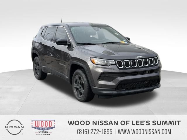 2023 Jeep Compass Sport's photo